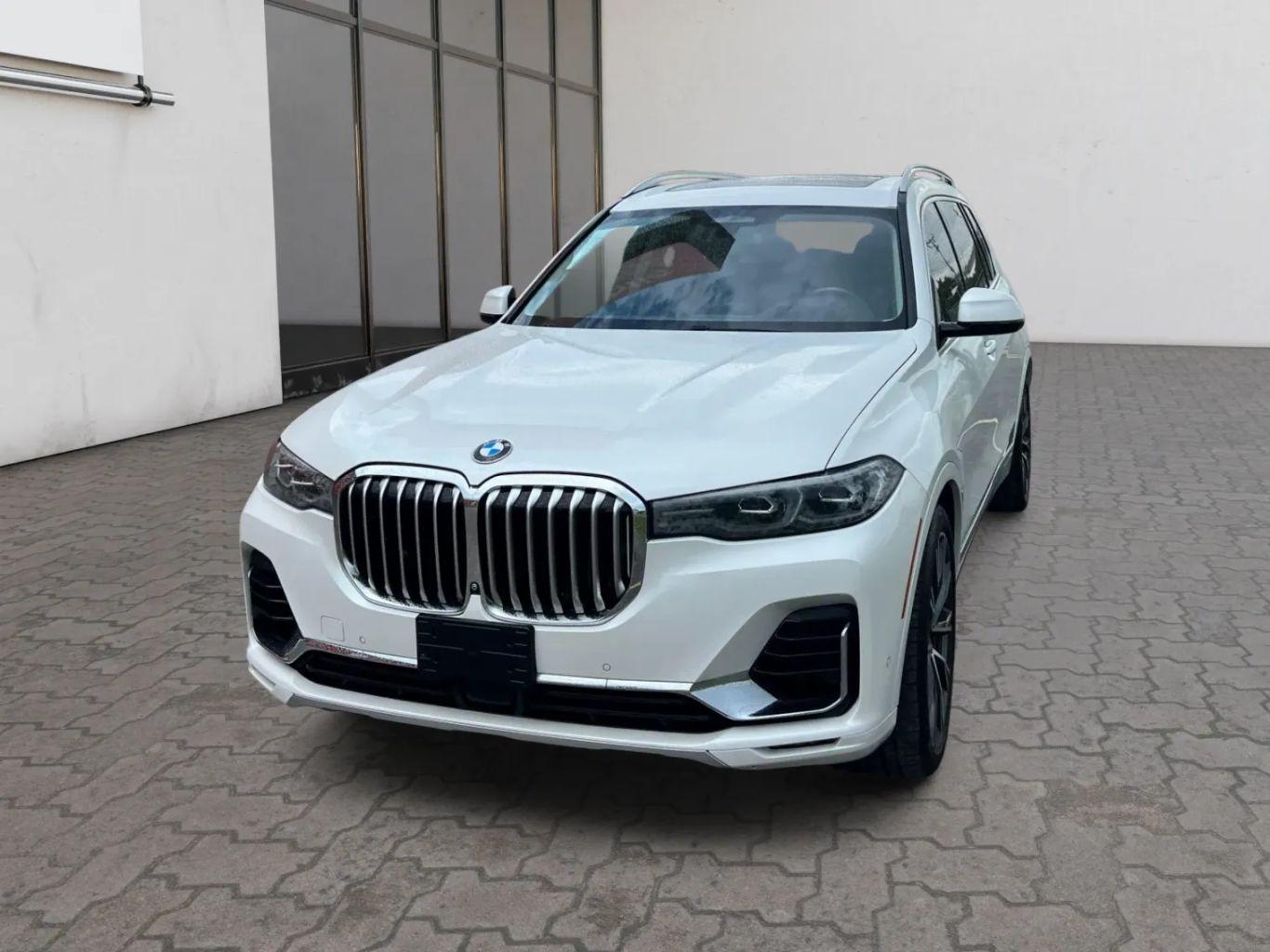 Bmw X7 - Thumbnail 3