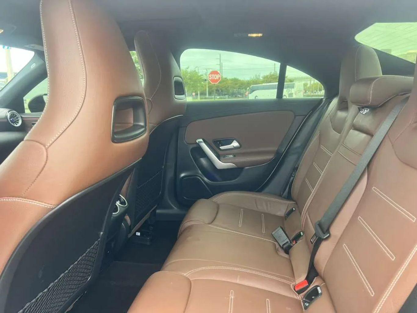 Mercedes-Benz Cla - Thumbnail 2