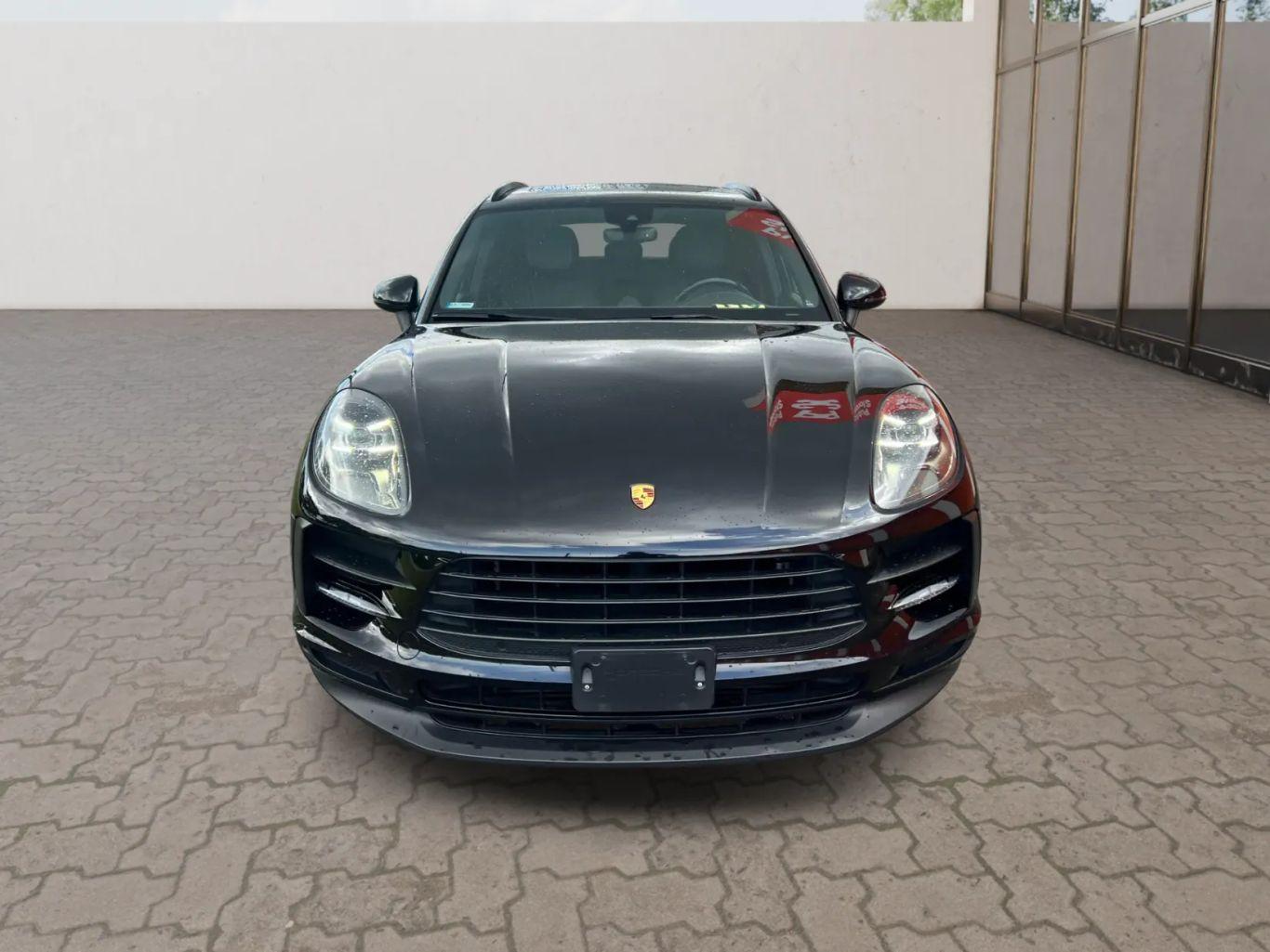 Porsche Macan - Thumbnail 10