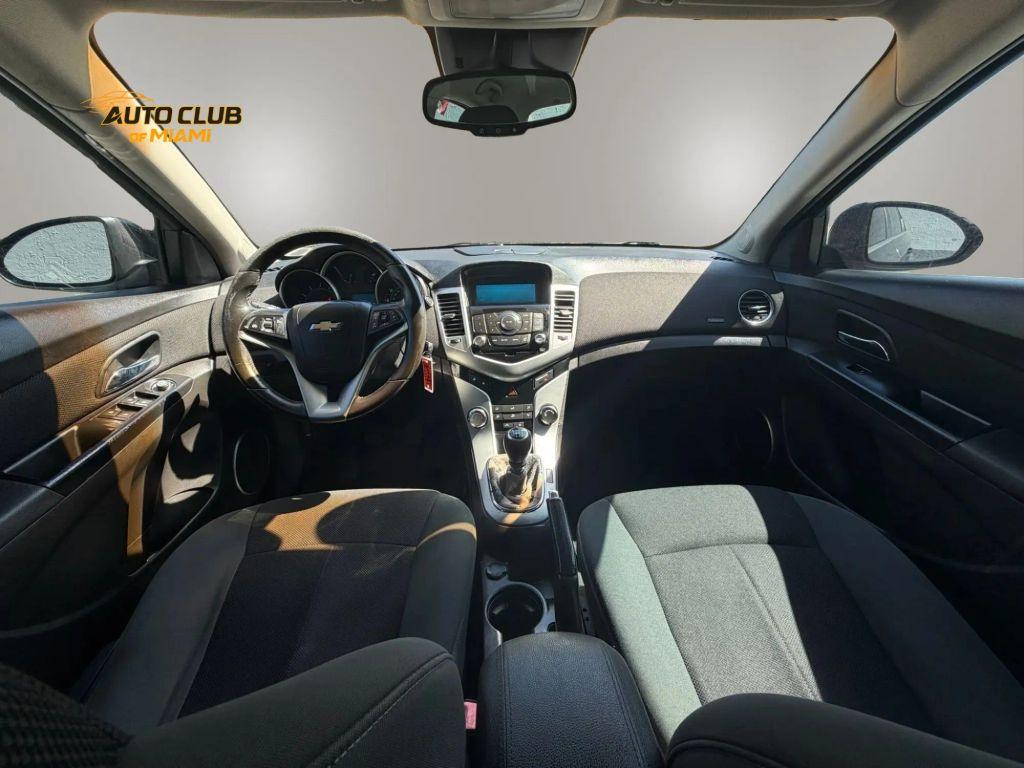 Chevrolet Cruze - Thumbnail 15