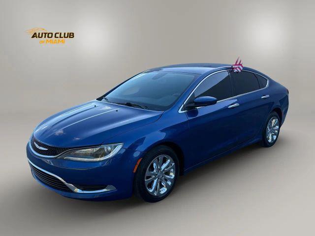 Chrysler 200 - View 1