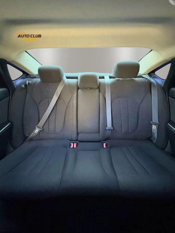 Chrysler 200 - Thumbnail 18