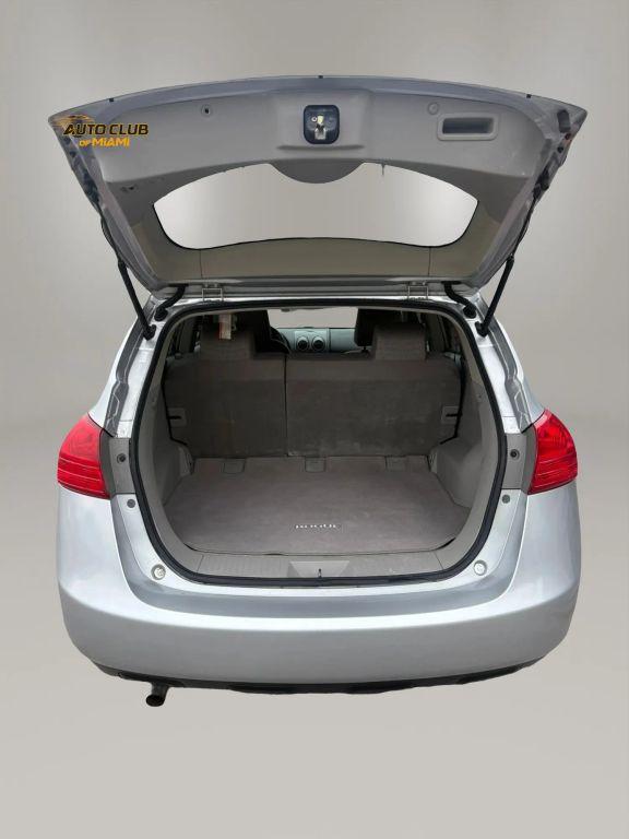 Nissan Rogue - Thumbnail 15