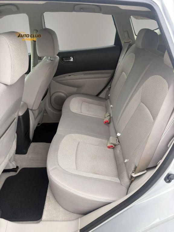 Nissan Rogue - Thumbnail 19