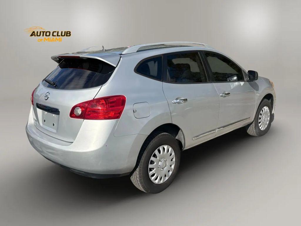 Nissan Rogue Select - Thumbnail 9