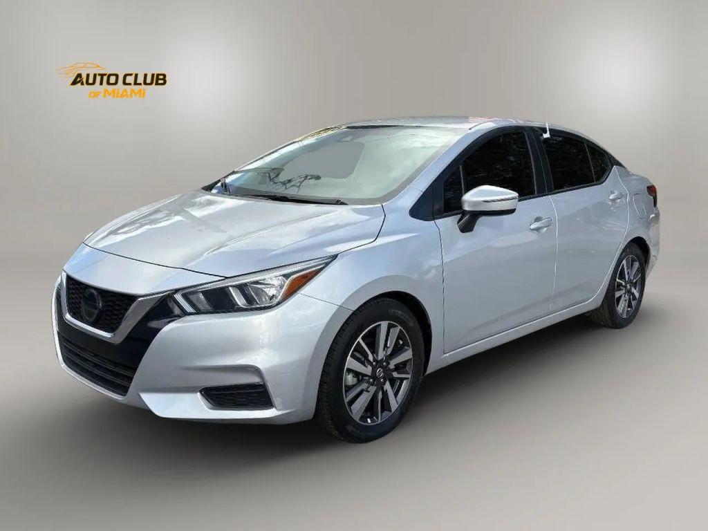 Nissan Versa - Thumbnail 5