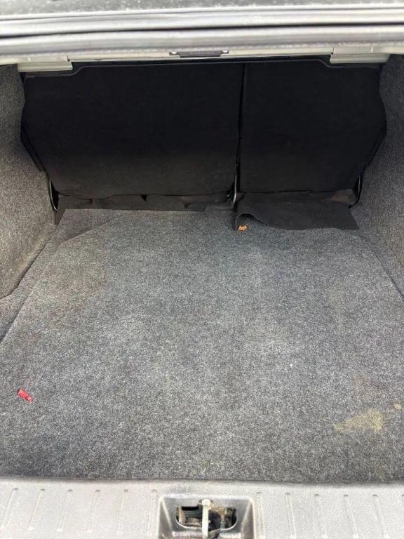 Nissan Versa - Thumbnail 17