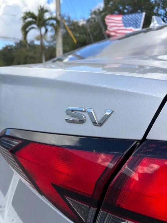 Nissan Versa - Thumbnail 15