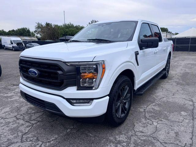 Ford F150 Supercrew Cab - View 1