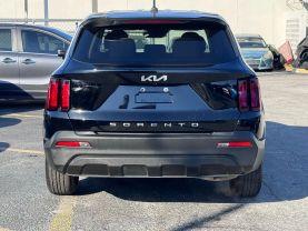 Kia Sorento - Thumbnail 8