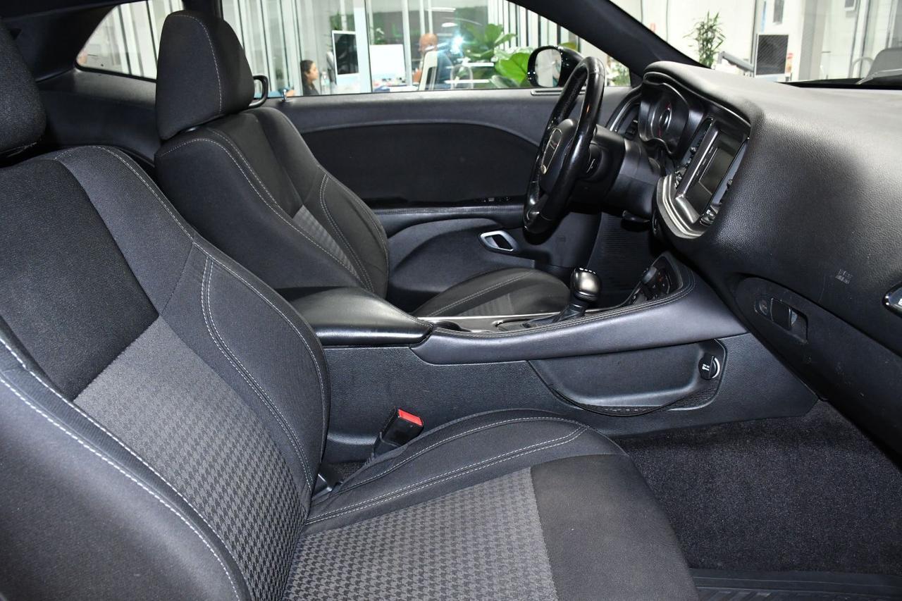 Dodge Challenger - Thumbnail 20