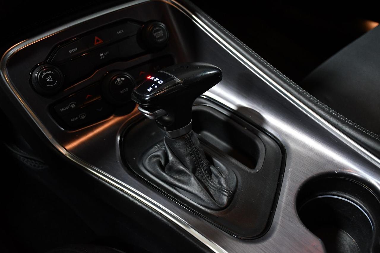 Dodge Challenger - Thumbnail 13