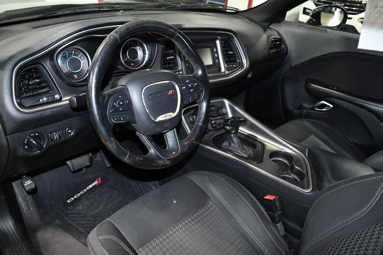 Dodge Challenger - Thumbnail 16