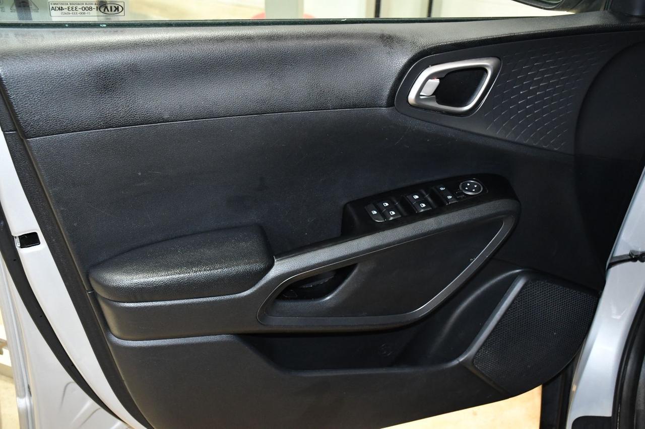 Kia Soul - Thumbnail 15