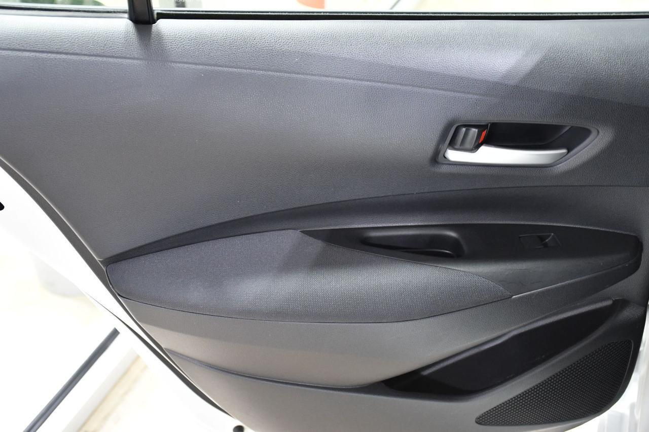 Toyota Corolla - Thumbnail 18