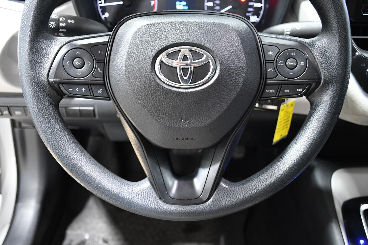 Toyota Corolla - Thumbnail 7