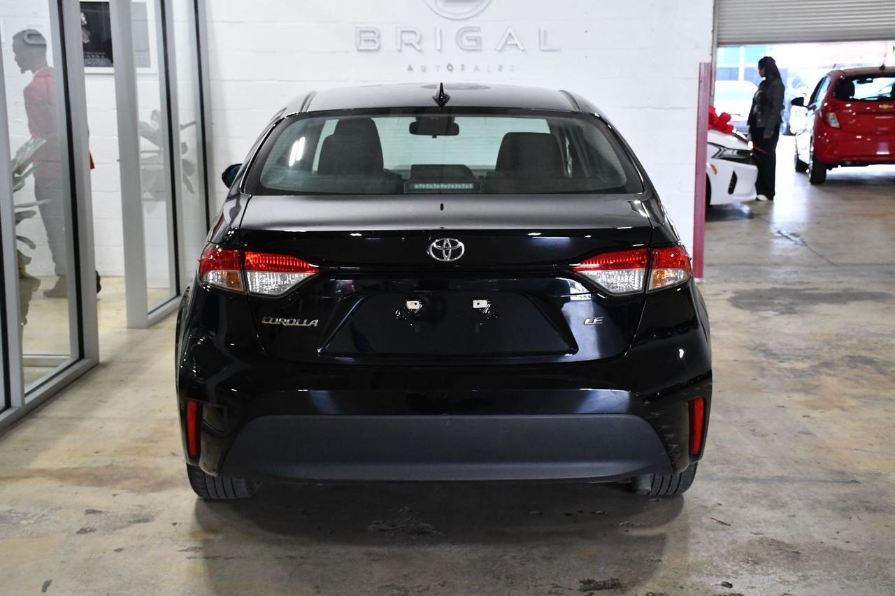 Toyota Corolla - Thumbnail 5