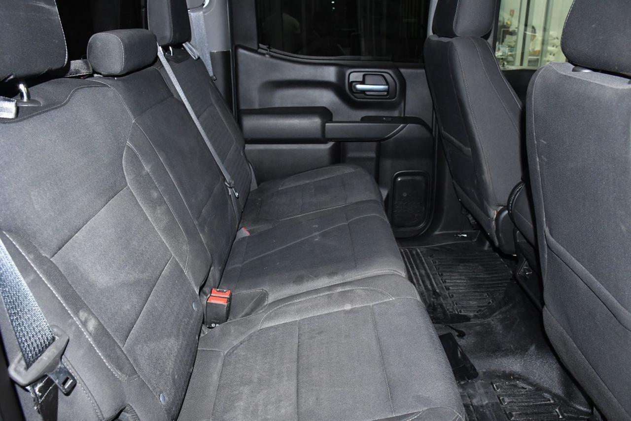 Chevrolet Silverado 1500 - Thumbnail 20