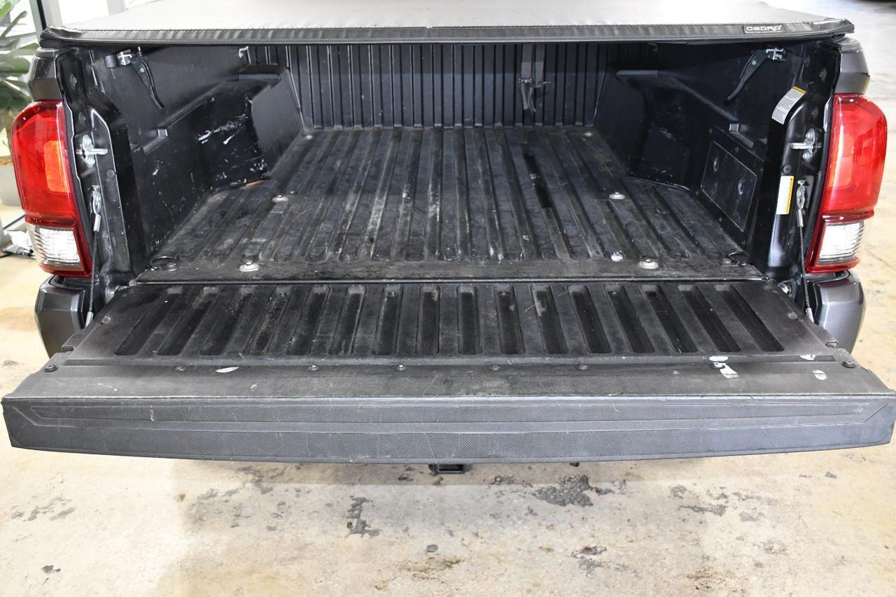 Toyota Tacoma - Thumbnail 19