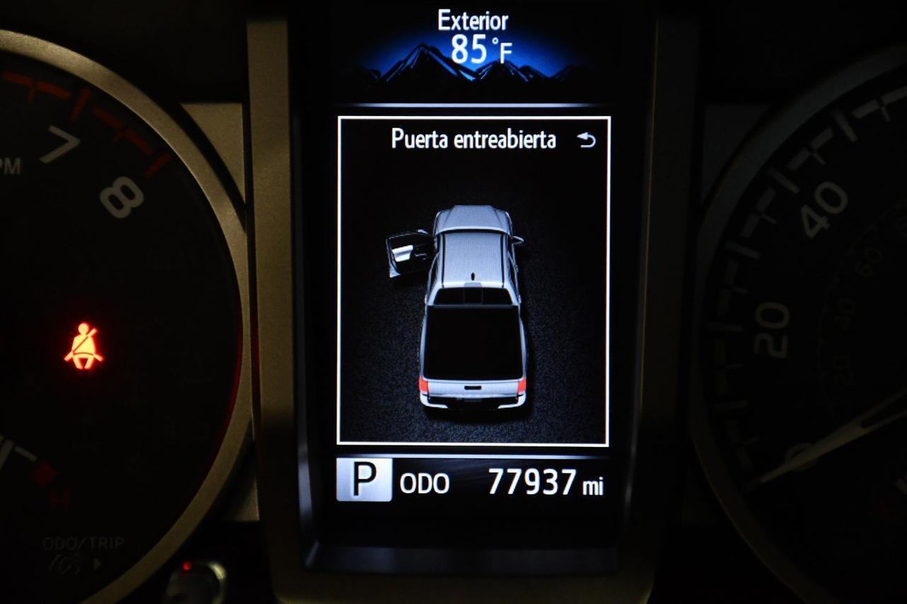 Toyota Tacoma - Thumbnail 10