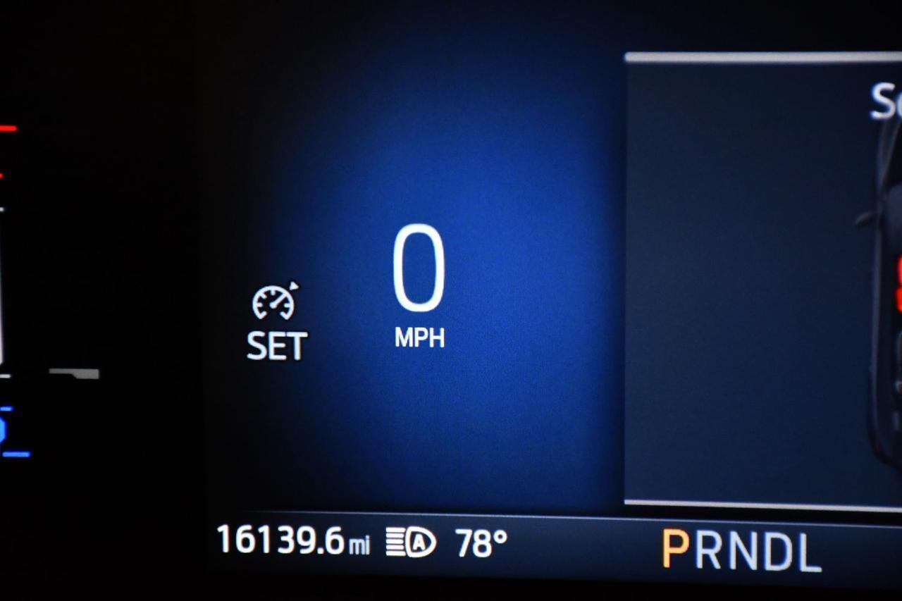 Ford Escape - Thumbnail 10