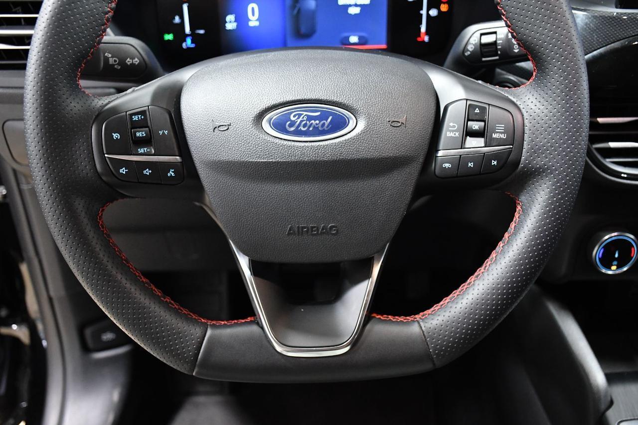 Ford Escape - Thumbnail 7