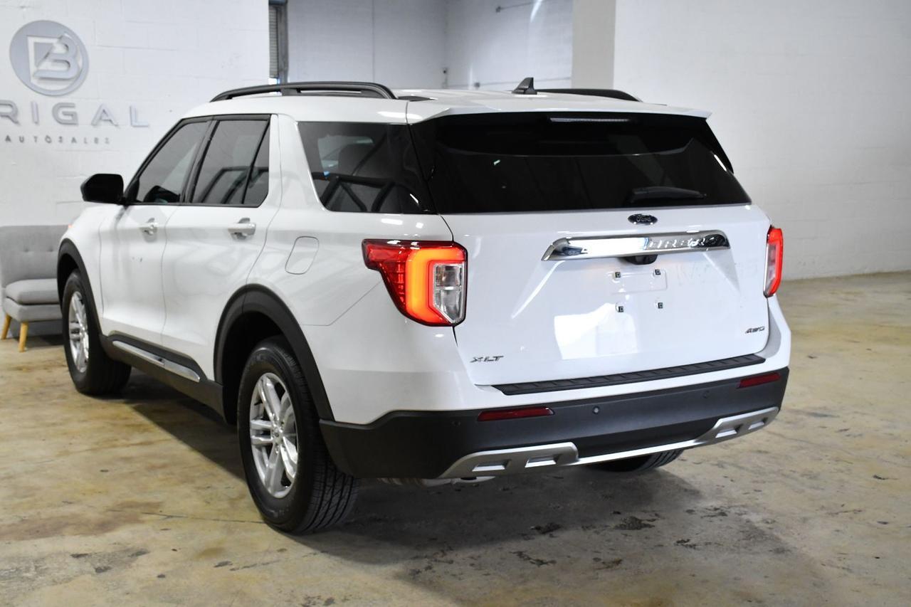 Ford Explorer - Thumbnail 6