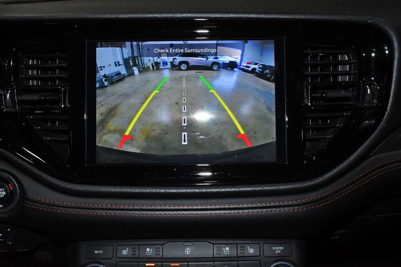 Dodge Durango - Thumbnail 13