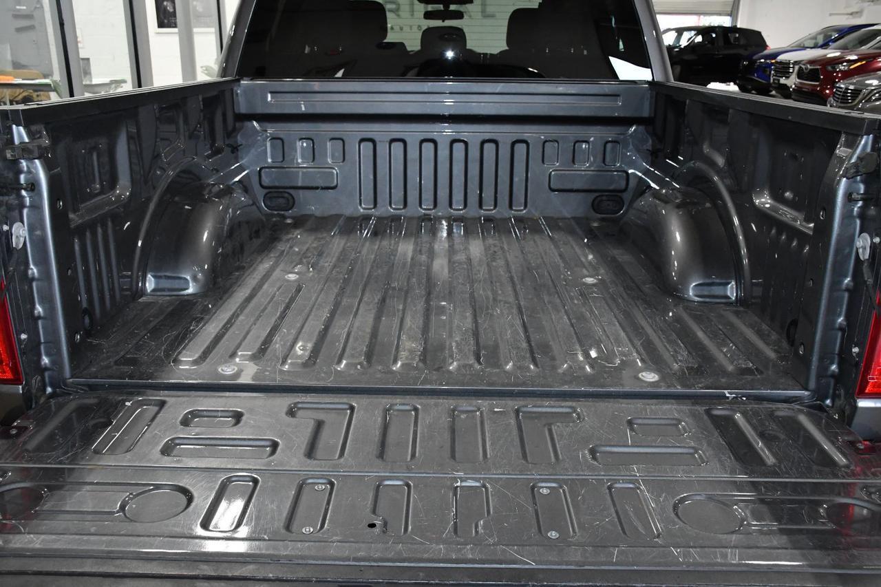 Ford F-150 - Thumbnail 19