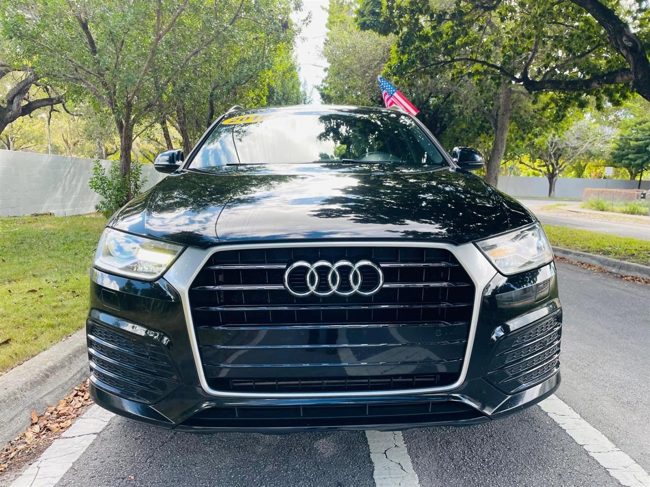 Audi Q3 - Thumbnail 9