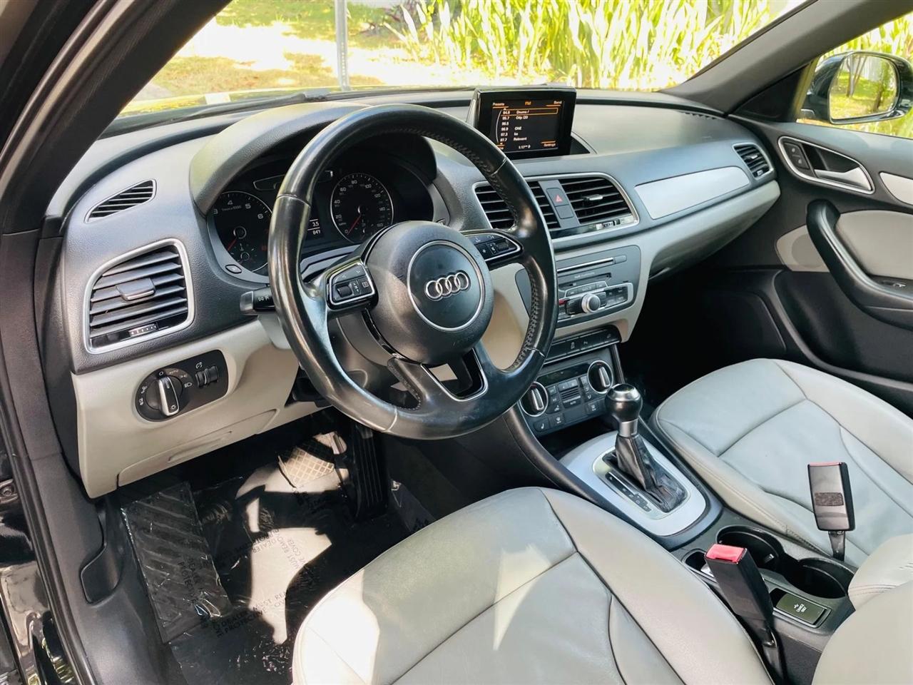 Audi Q3 - Thumbnail 15