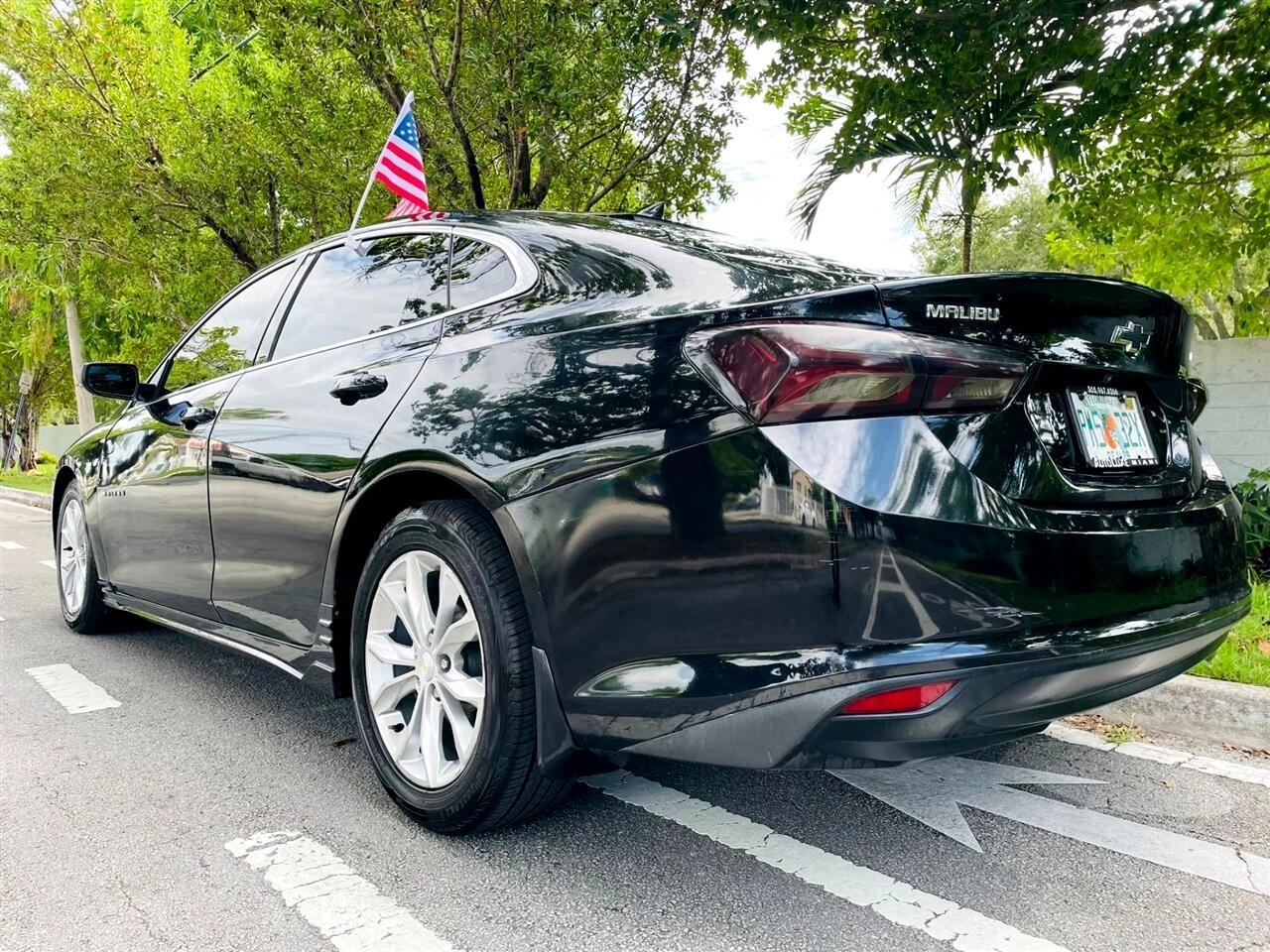 Chevrolet Malibu - Thumbnail 4