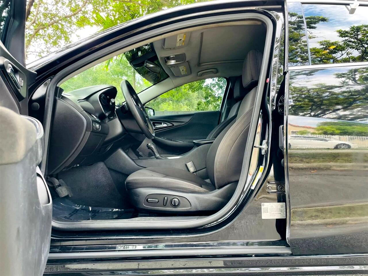 Chevrolet Malibu - Thumbnail 10