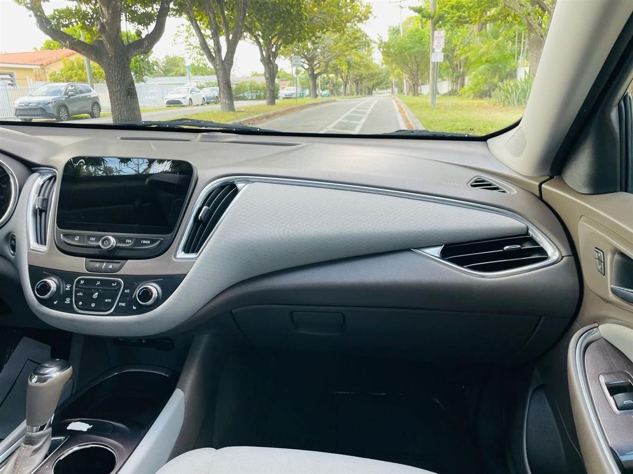 Chevrolet Malibu - Thumbnail 14