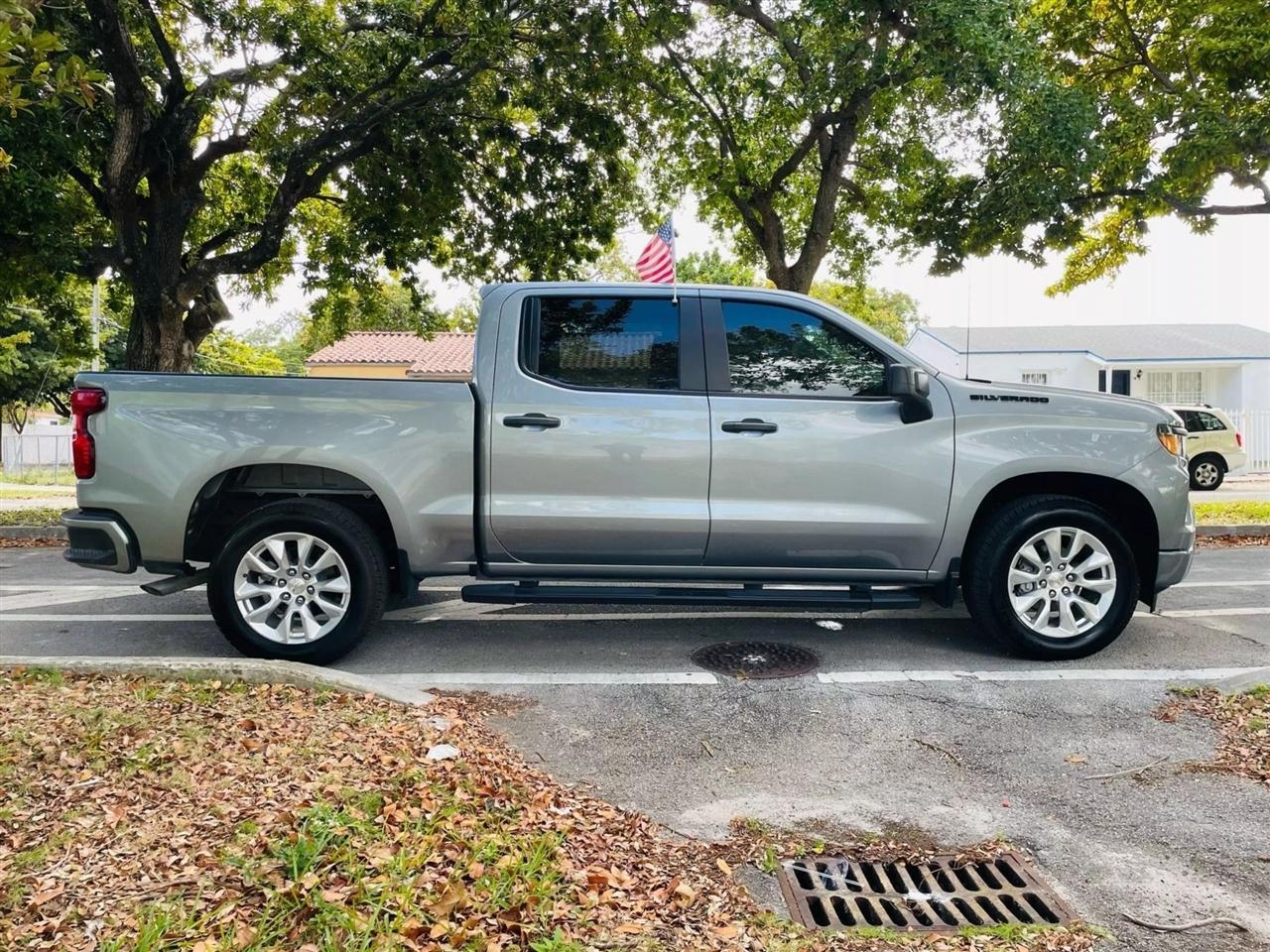 Chevrolet Silverado 1500 - Thumbnail 7