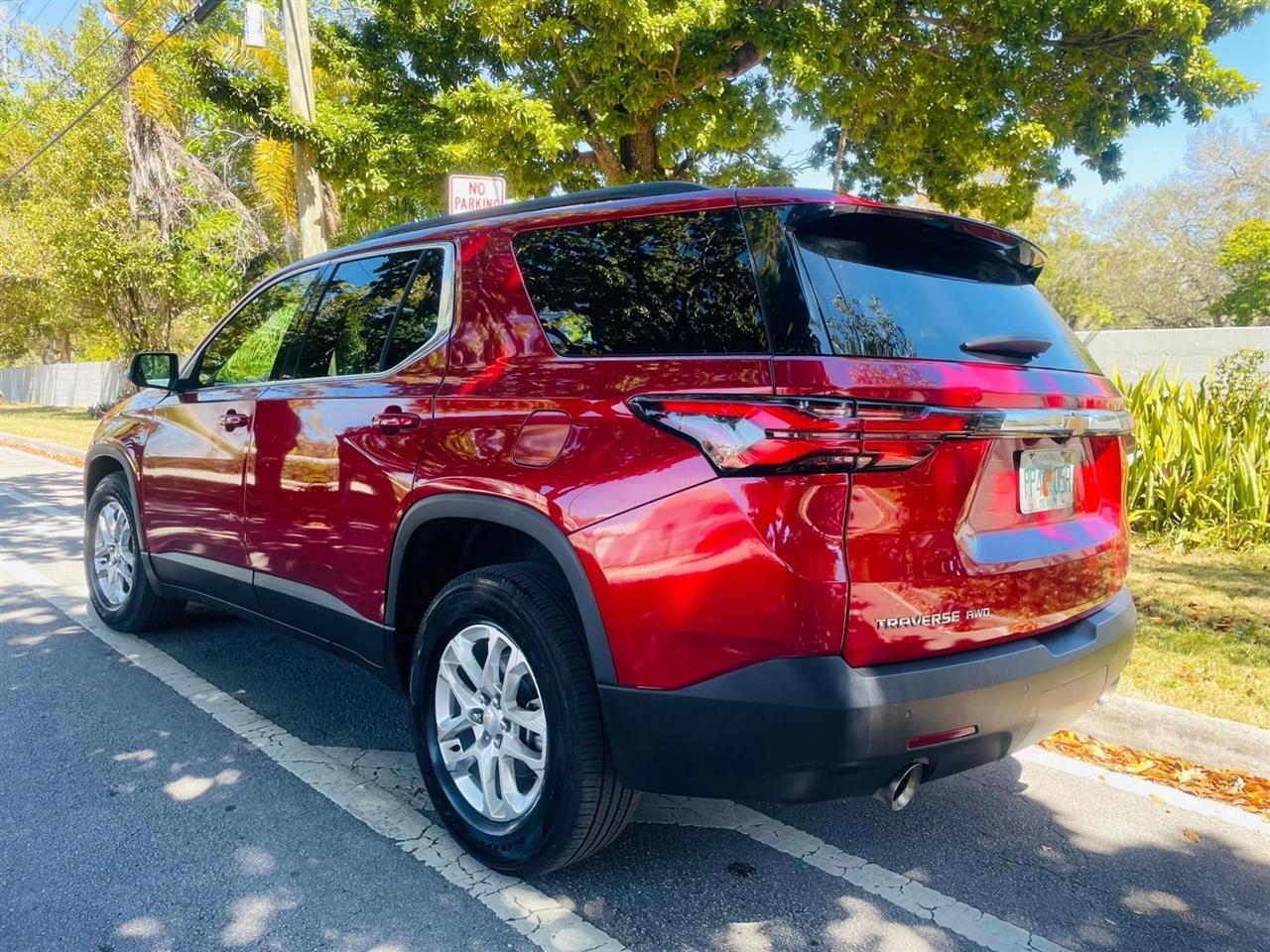 Chevrolet Traverse - Thumbnail 4