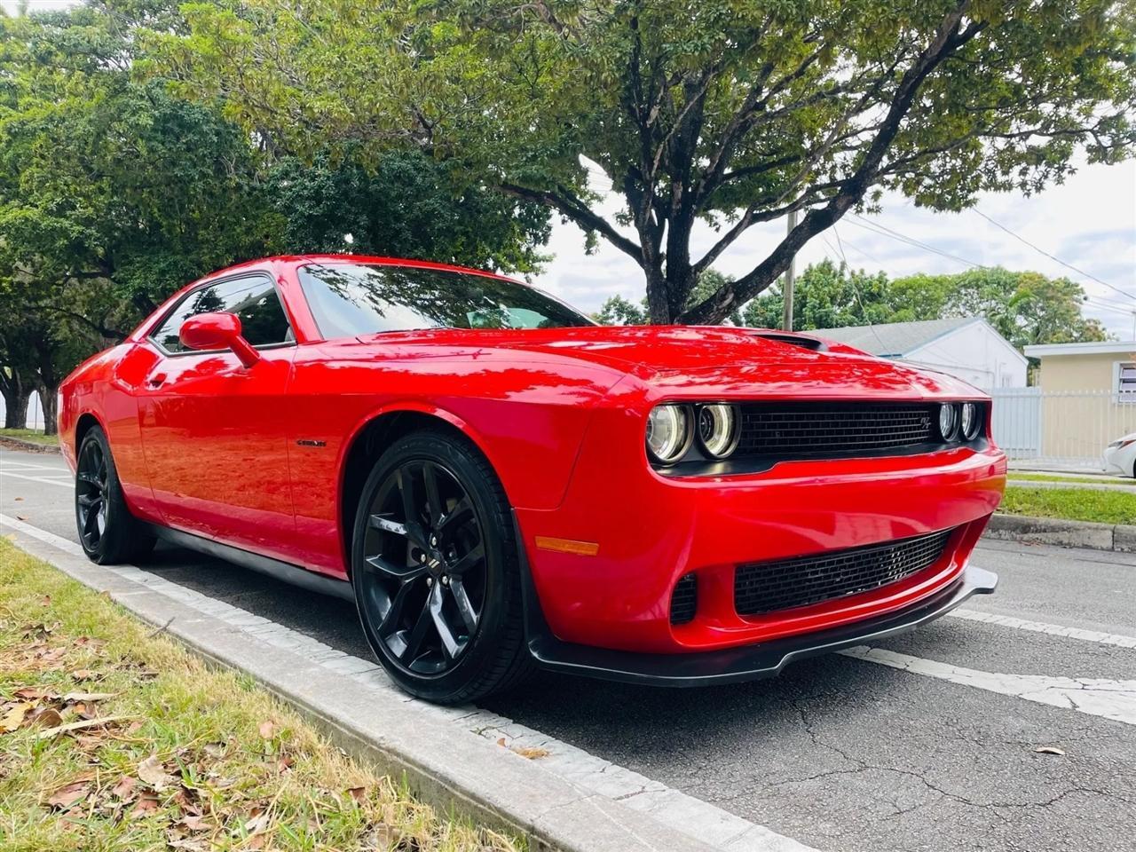 Dodge Challenger - Thumbnail 8