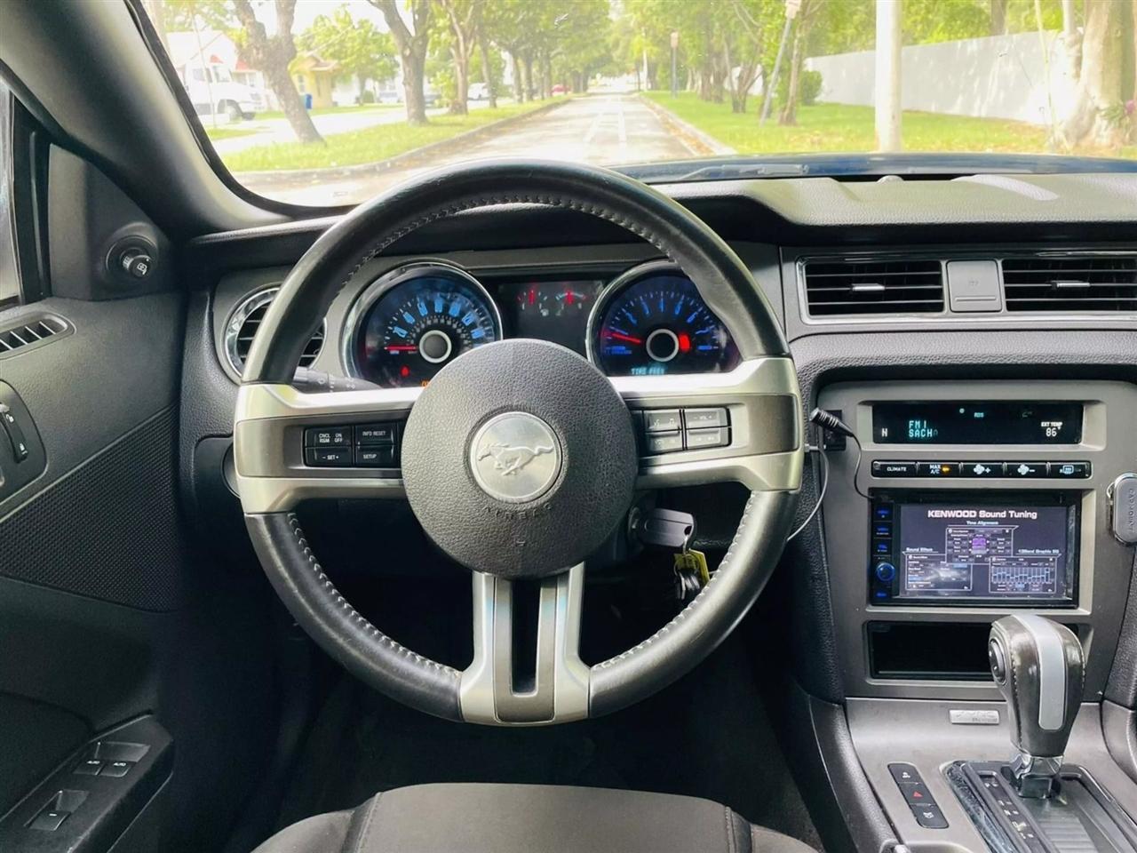 Ford Mustang - Thumbnail 12