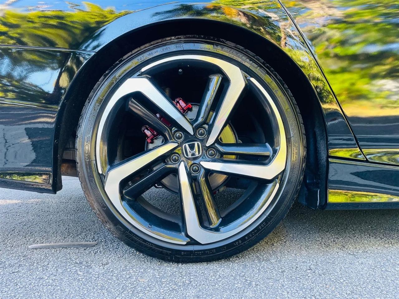 Honda Accord - Thumbnail 2