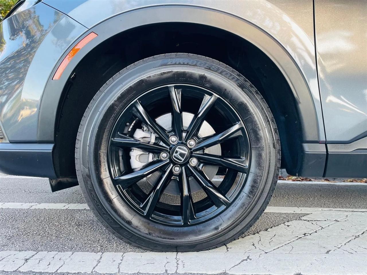 Honda Cr-V Hybrid - Thumbnail 2