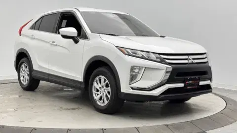 Mitsubishi Eclipse Cross Es - Thumbnail 4
