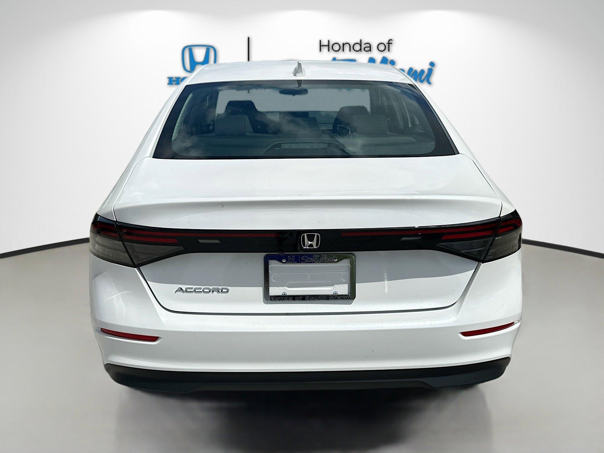 Honda Accord Sedan Lx Fwd - Thumbnail 6