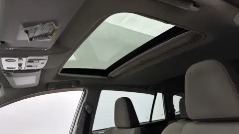 Toyota Rav4 Xle - Thumbnail 5