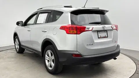 Toyota Rav4 Xle - Thumbnail 6