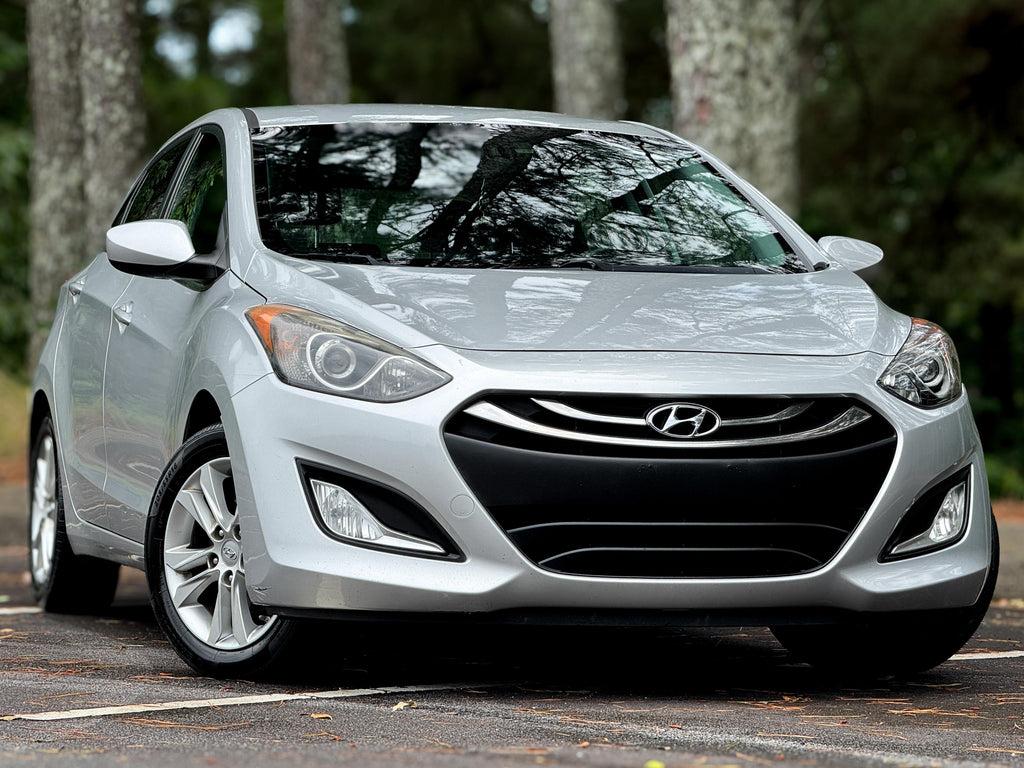 Hyundai Elantra Manual - Thumbnail 2