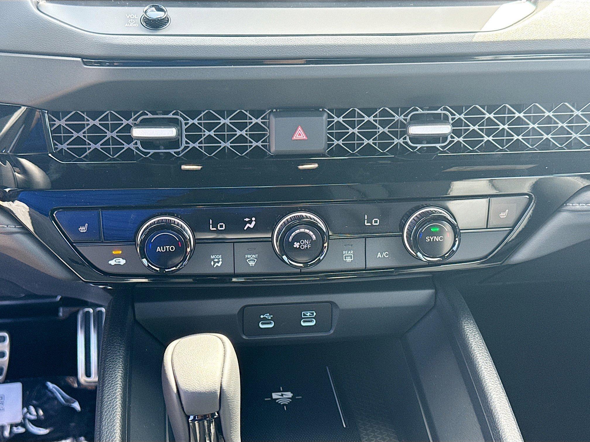 Honda Accord Hybrid Sport-L Fwd - Thumbnail 15