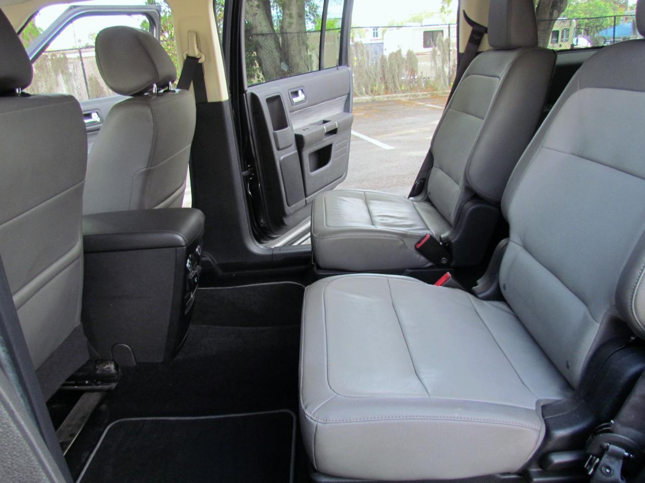 Ford Flexlimited 4D Suv Awd - Thumbnail 12