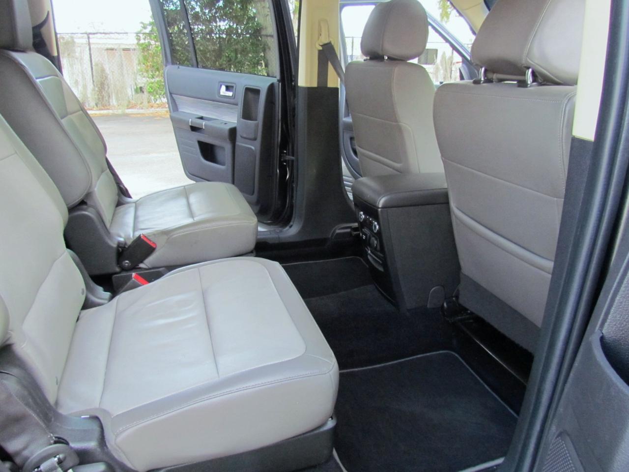 Ford Flexlimited 4D Suv Awd - Thumbnail 10