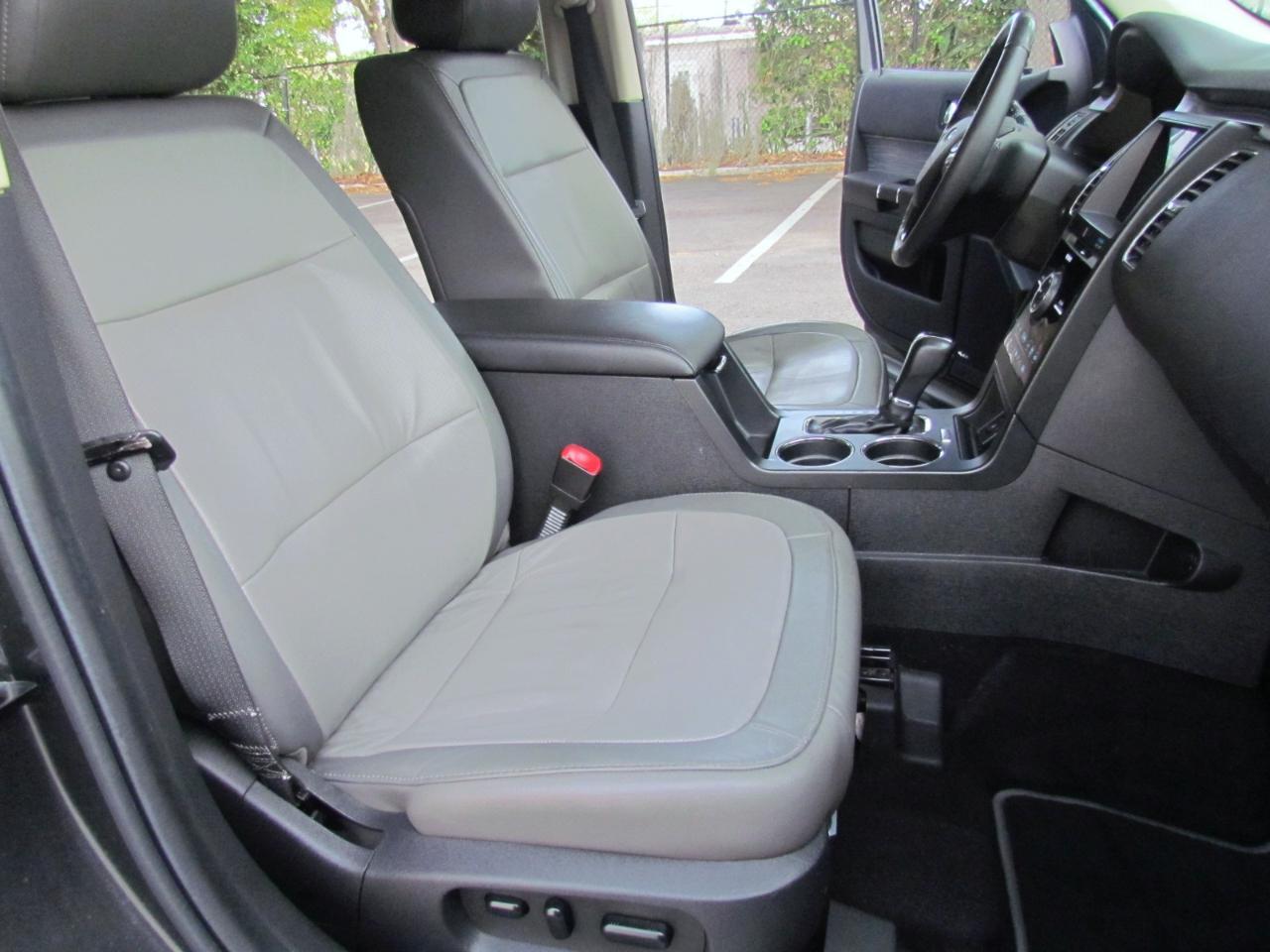 Ford Flexlimited 4D Suv Awd - Thumbnail 6