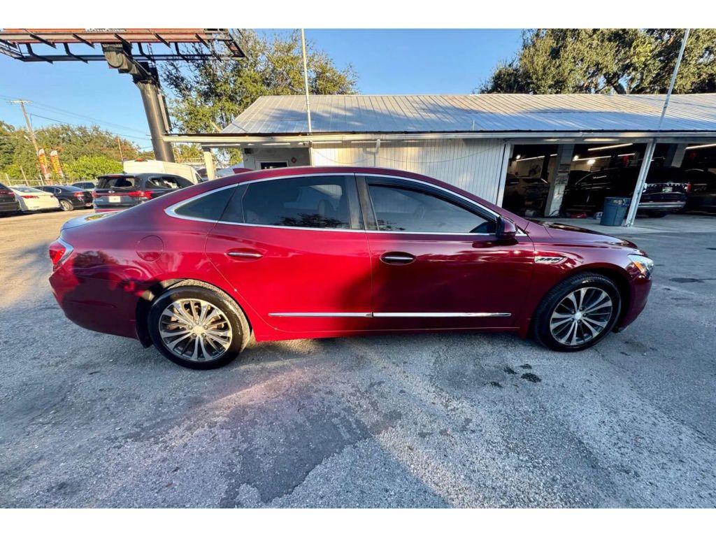 Buick Lacrosse - Thumbnail 18